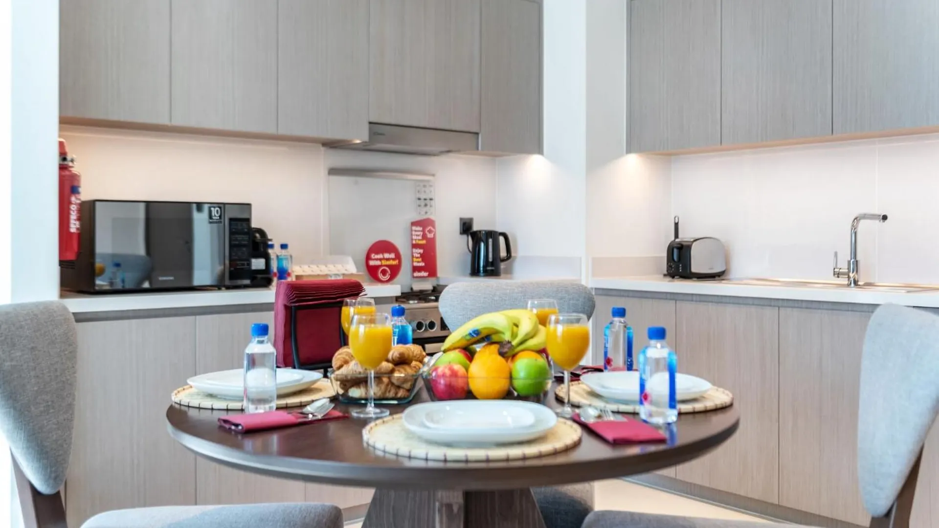 Luxurious 2Bdr Apartment With Burj Khalifa Views Dubaj 0*,  Zjednoczone Emiraty Arabskie