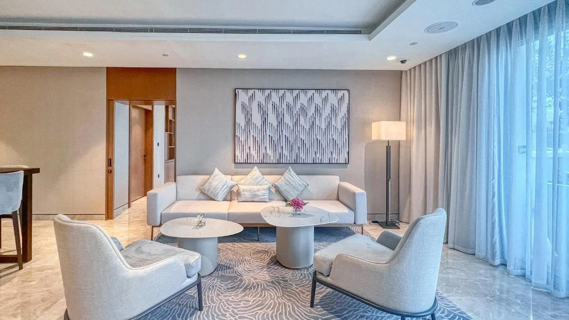 Luxurious 2Bdr Apartment With Burj Khalifa Views Dubai United Arab Emirates